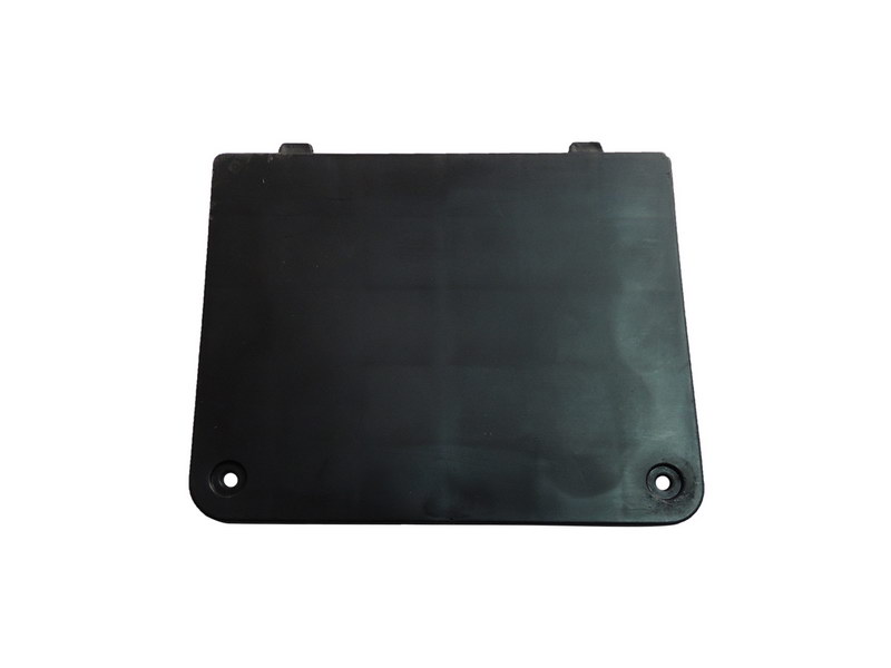 ÖN BASAMAK PLASTİĞİ KAPAĞI (MYFORCE600E)